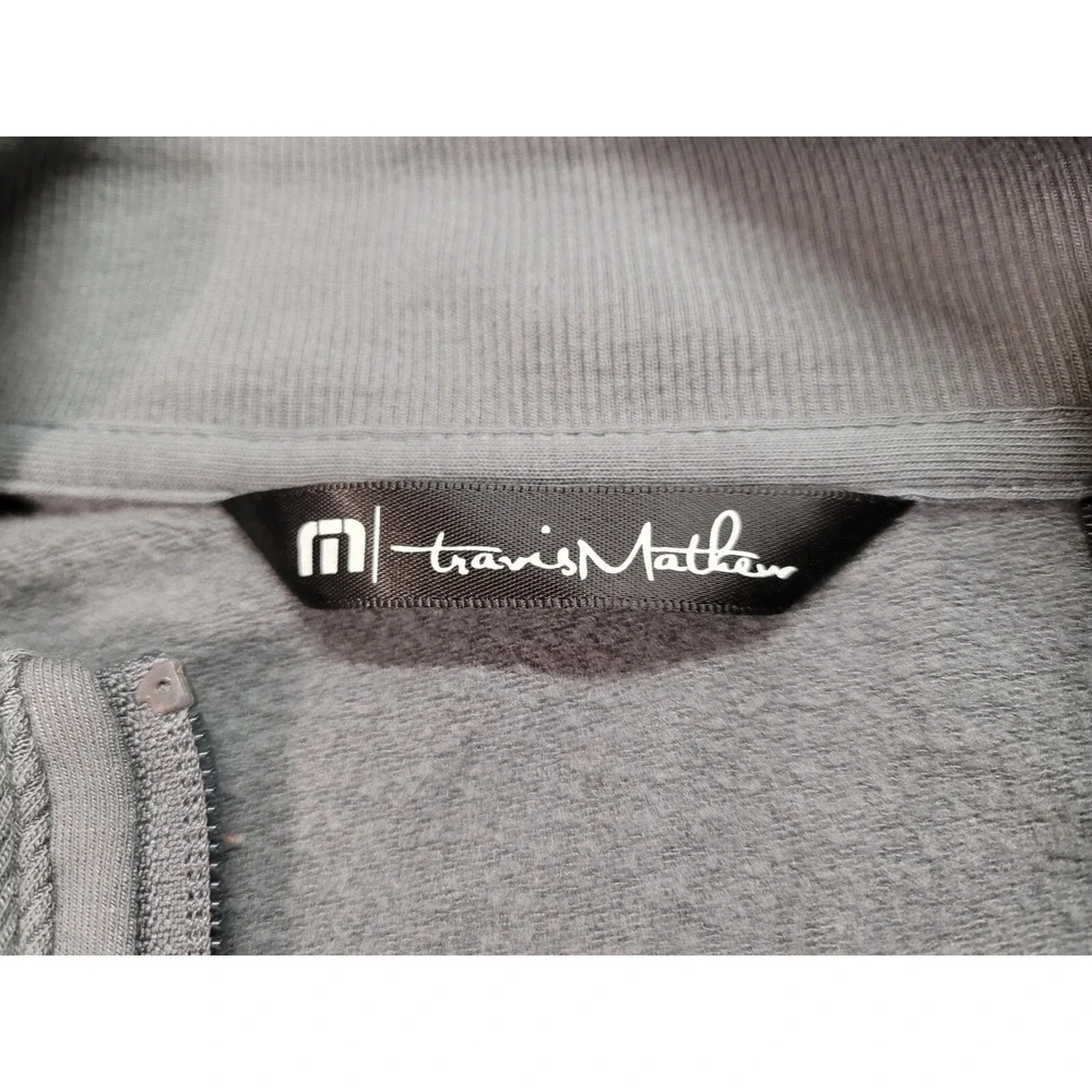 Travis Mathew Sweater Mens Medium‎ Grey Quarter Zip Pullover Golf Performance